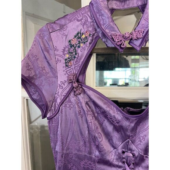 Disney Alice Through The Looking Glass Alice Adventure Dress Medium Costume.  Bb - Picture 3 of 9